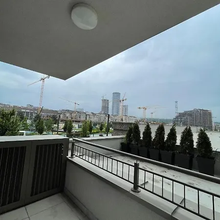 Waterfront - Na Vodi -verde Apartment
